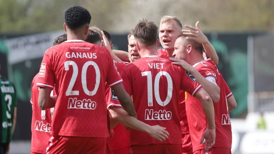 关于雷根斯堡遭遇不利,客场失分可惜的信息 关于雷根斯堡遭遇不利,客场失分可惜的信息