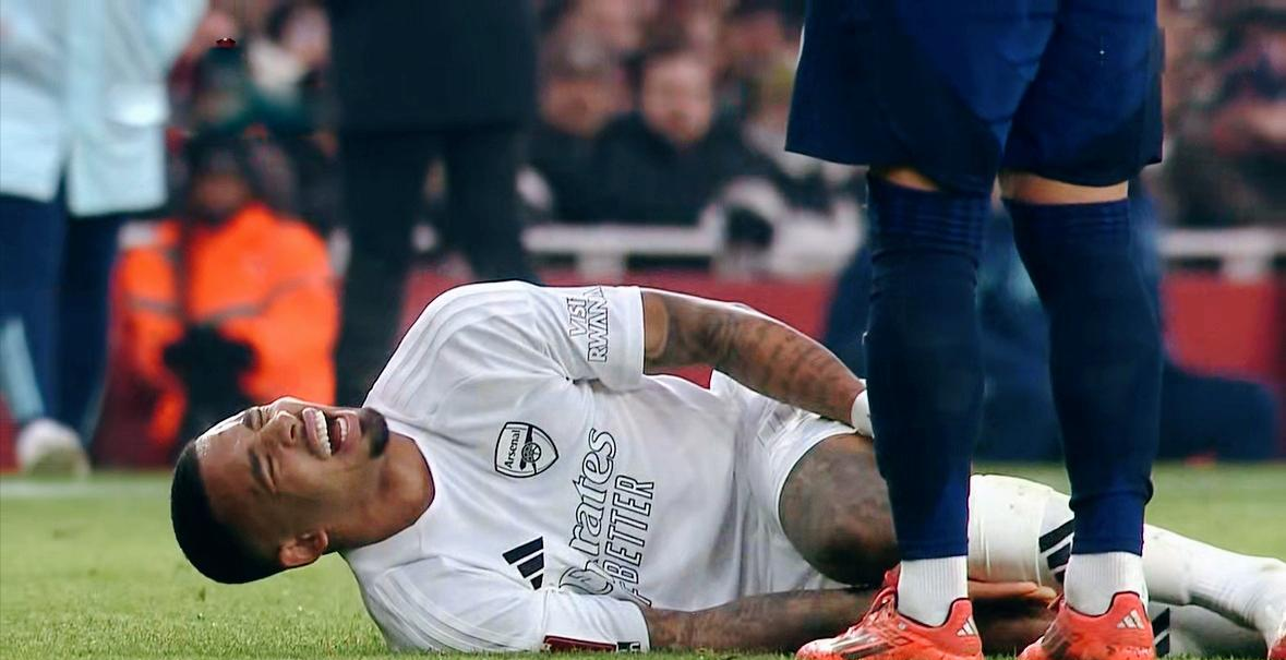 包含曼联遭遇不敌,遗憾止步小组赛的词条 包含曼联遭遇不敌,遗憾止步小组赛的词条