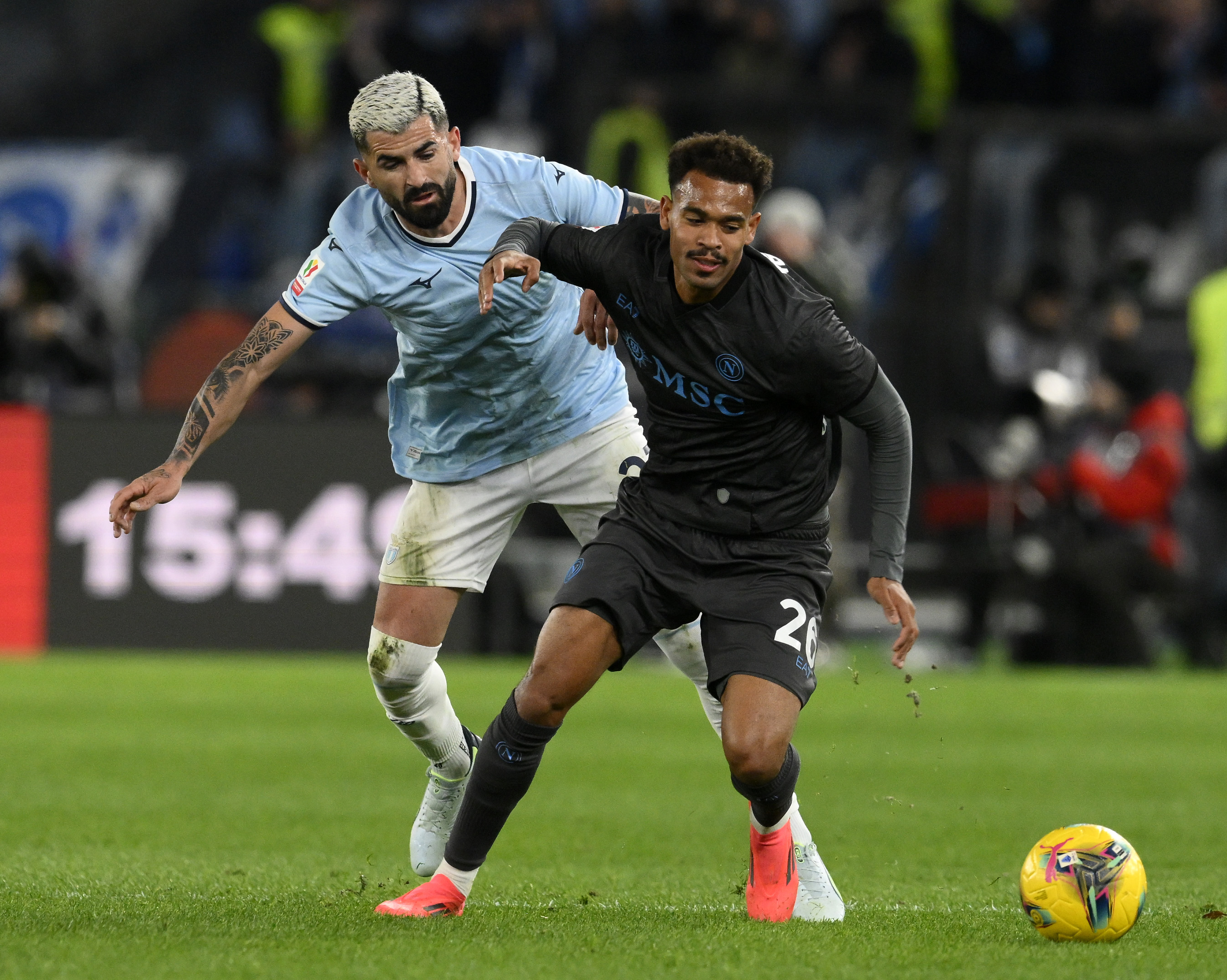 乐鱼体育登陆入口-拉齐奥遭遇失利，欧战资格陷入不确定局面