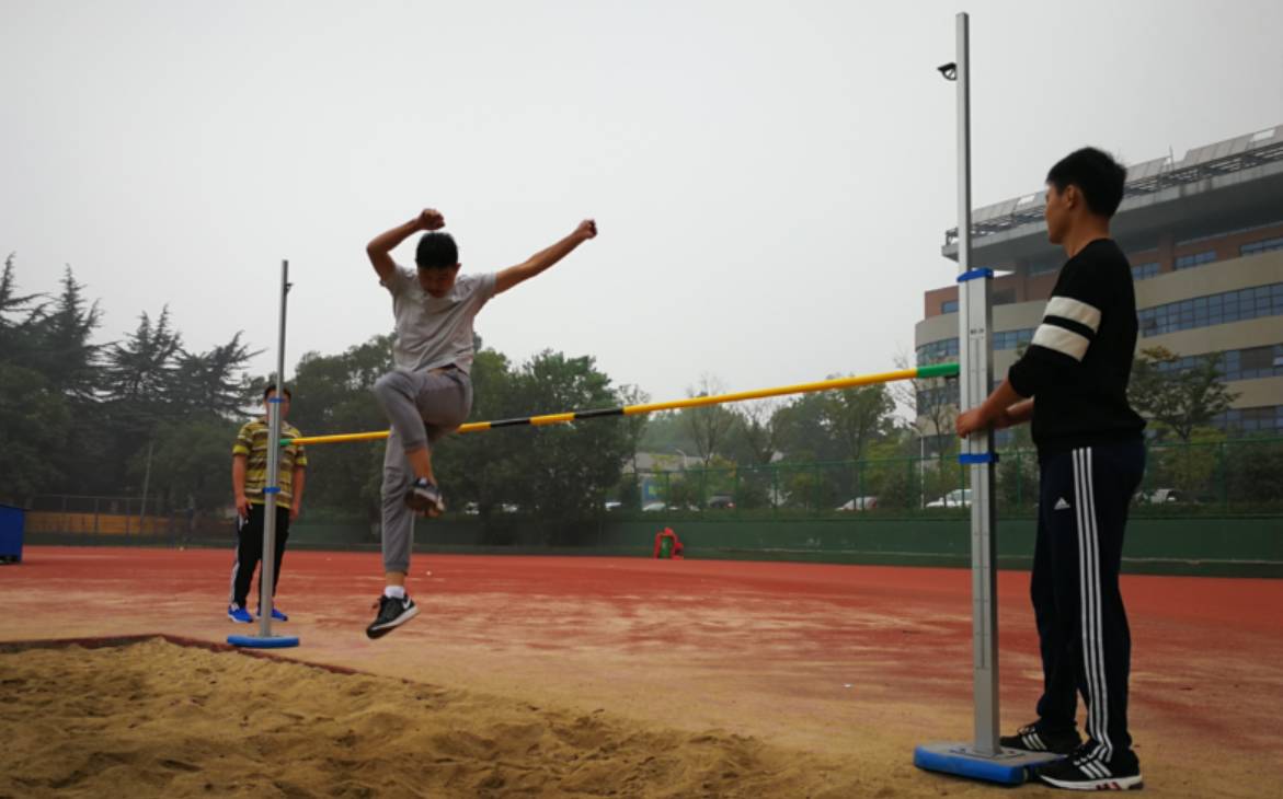 欧洲国家队备战蓄势待发,期待赛场上的精彩表现 欧洲国家队备战蓄势待发,期待赛场上的精彩表现