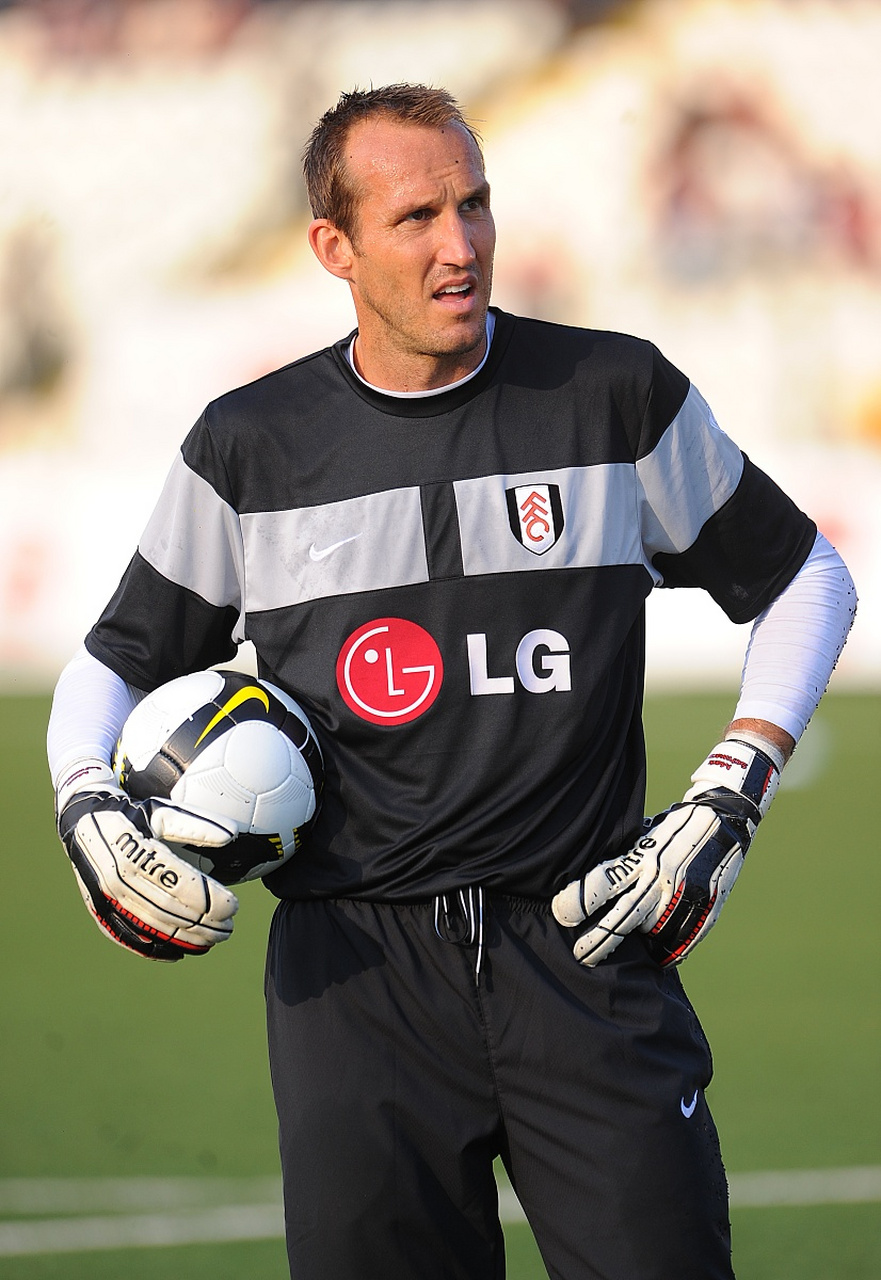 法甲球队在国际赛场上取得胜利