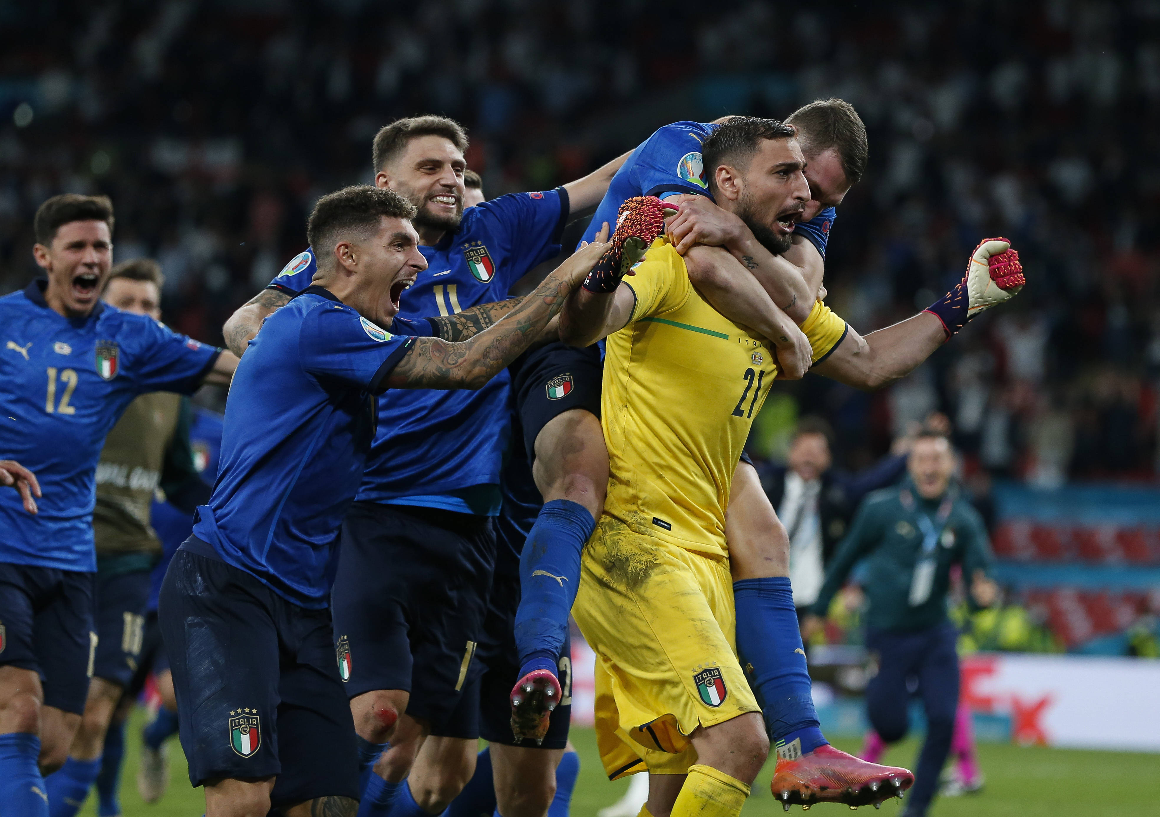 西班牙对阵瑞士，实力对决谁将占据上风？