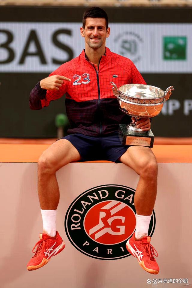 欧洲网球队力克法国网球队，德约科维奇完成帽子戏法