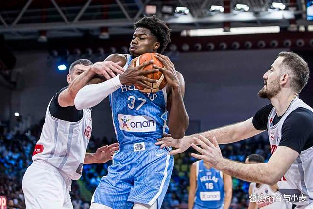 湖人B队爆冷希腊男篮,乔治统治全场 湖人B队爆冷希腊男篮,乔治统治全场