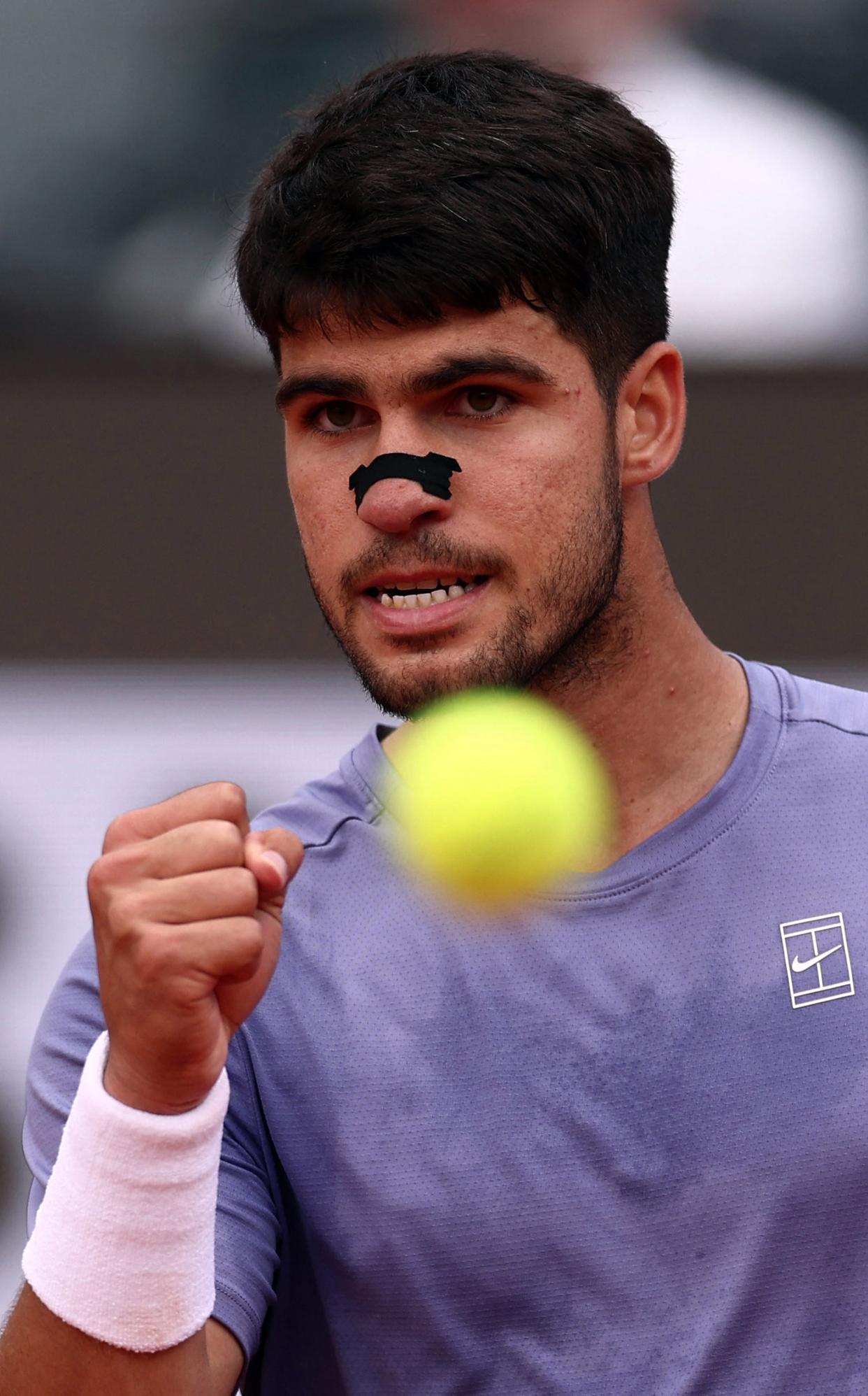 西班牙网球队血洗日本网球队,阿尔卡拉斯完成帽子戏法 西班牙网球队血洗日本网球队,阿尔卡拉斯完成帽子戏法