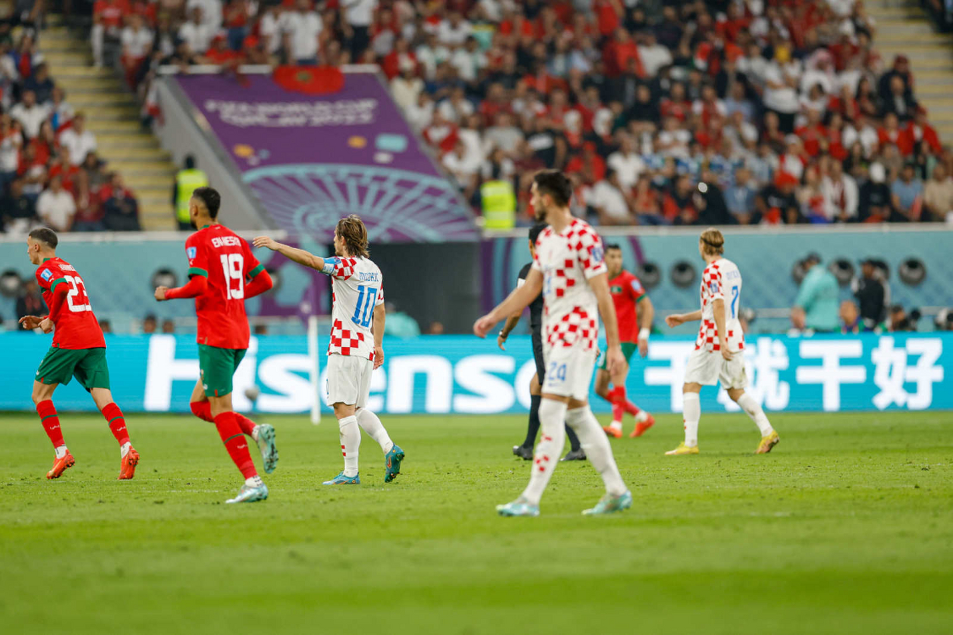 乐鱼体育官网-克罗地亚帷幕球队惨败，教练总结失利原因