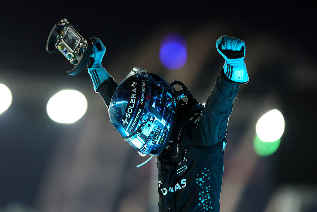 哈斯车队完胜索伯车队，拉塞尔点燃赛场